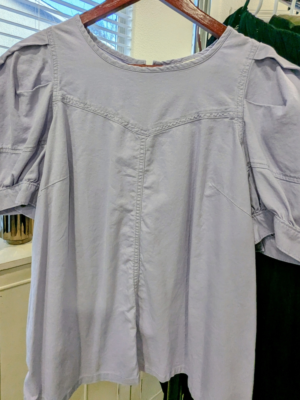 Universal Thread Lavender Puff-Sleeve Tunic Top